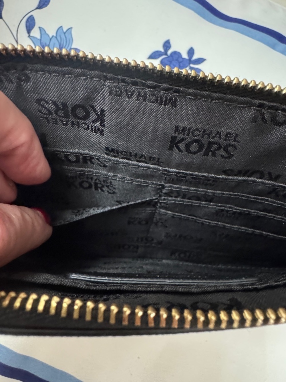 Michael Kors Black Chevron Mixed-Texture Wristlet Clutch - Picture 11 of 12